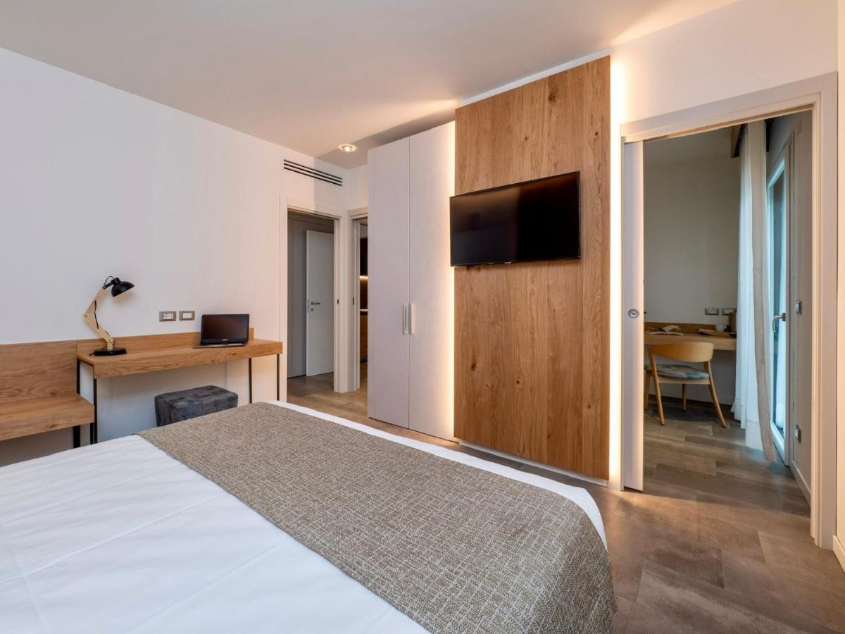 Premium Venice Apartment เมสเตร ภายนอก รูปภาพ